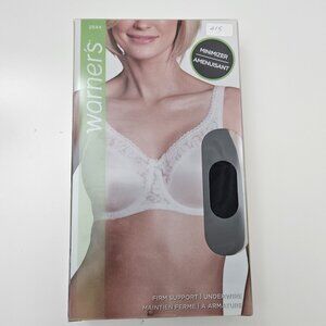 215. Warner's firm support underwire bra. NWT